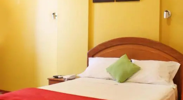 Hotel Centenario, Book Hotel Hoteller i Madre de Dios med parkering, Parkering