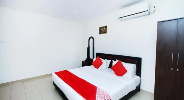 Двухместный номер Deluxe с красивым видом из окна Green Palace Colombo