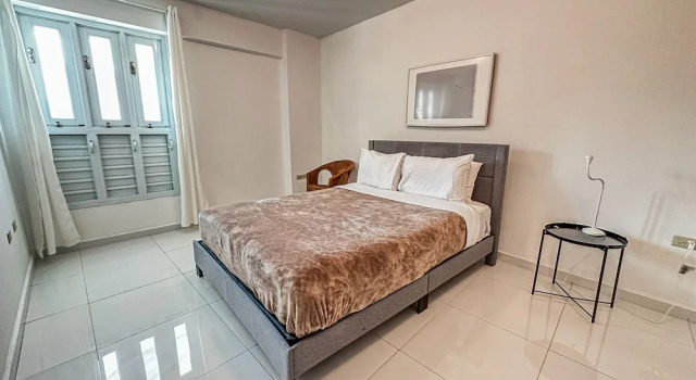 Arecibo Hotel 2106