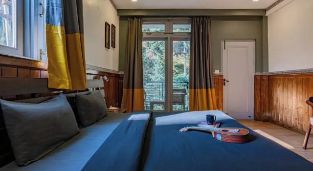 Двухместный номер Superior с балконом The Hosteller Jibhi