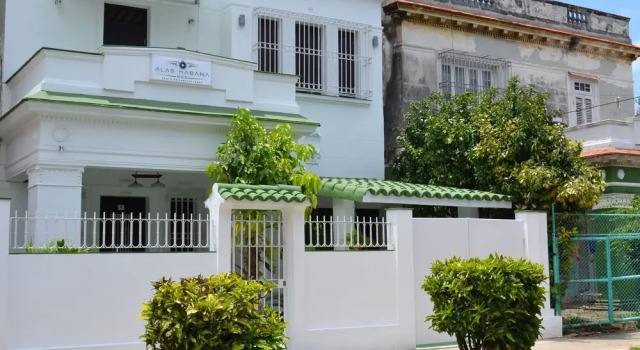 Alas Habana B&B