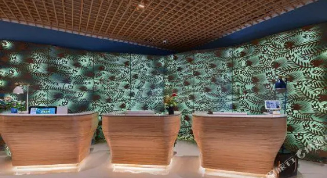 Shenzhen Nanyou Ranze Hotel, Rezerwuj Hotel Hotele w Shenzhen z parkingiem, Parking