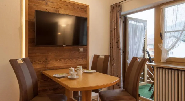 Апартаменты c 1 комнатой с балконом Ferienhotel Sonnenheim