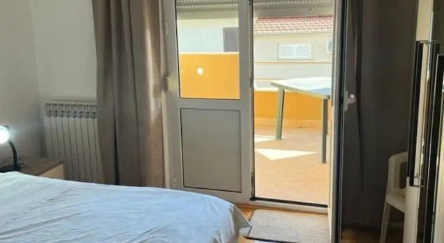 Apartments Zora, Забронировать Апартаменты/квартира Отели Биоград-на-Мору с парковкой, рядом с Kornati Marina, Парковка