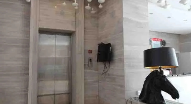 Xianning Milan Flower Fashion Hotel, Varaa Hotelli Xianning Hubei