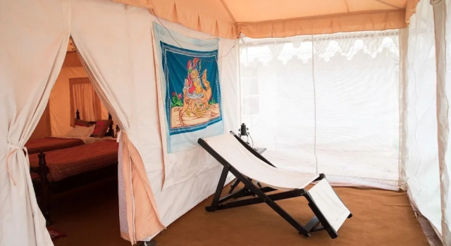 Kumbh Sukrit Camp, Забронировать Отель Отели Джуси с парковкой, Парковка