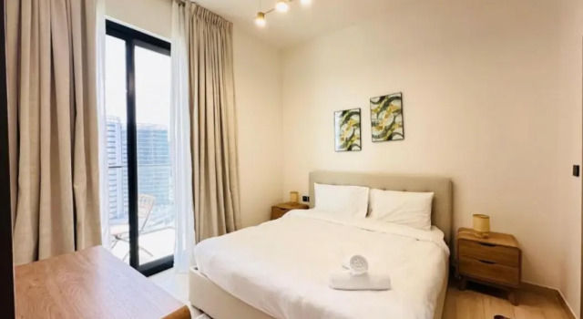OYO 1291 Home Fully Furnished 1bed Apt @JVC