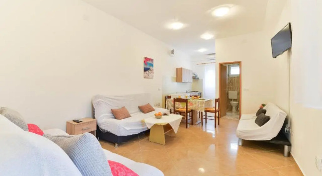Апартаменты Цокольный этаж Apartments Lavanda