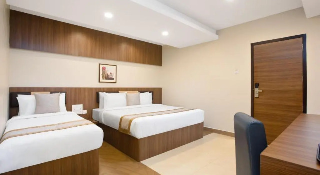 Трёхместный номер Executive Grande Inn Trichy
