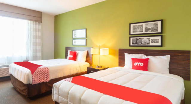 Четырёхместный номер Standard Sleep Inn & Suites Downtown - Convention Center