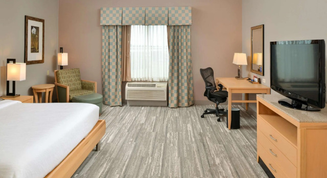 Двухместный номер Standard Hilton Garden Inn Denton