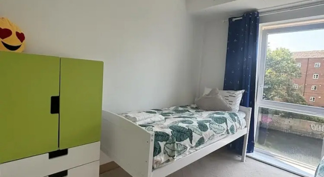 Captivating 2-bed Apartment in London, Забронировать Апартаменты/квартира Лондон Большой Лондон, рядом с Театр Royal Stratford East