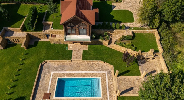 Люкс Deluxe Evritos Villas & Suites with Pool