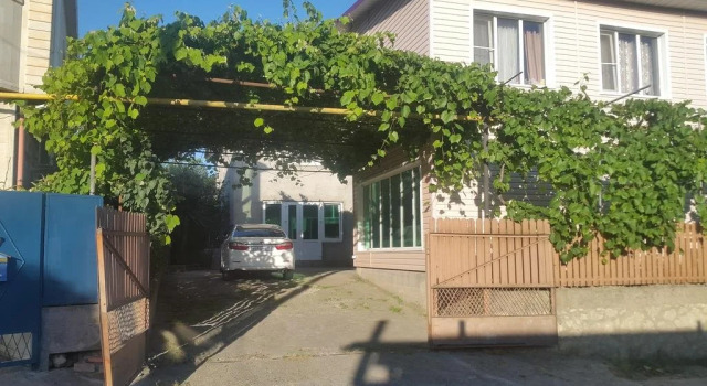 Home Troitskaya