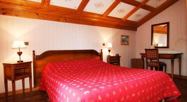 Citotel Les Pres Du Rosay, Rezerwuj Hotel Sallanches Owernia