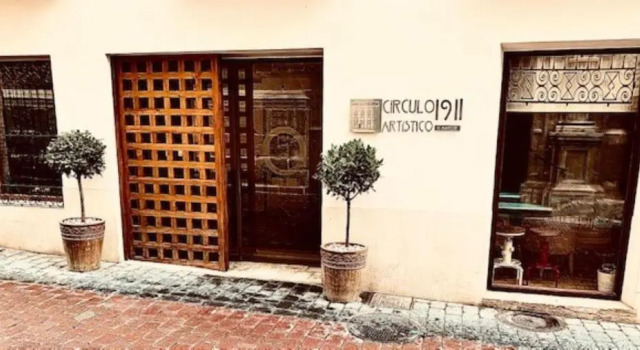 Círculo Artístico 1911 Hotel Boutique, Забронировать Бутик-отель Каравака-де-ла-Крус Мурсия, рядом с Приходская церковь Эль-Сальвадора