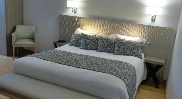 Hôtel Les Remparts