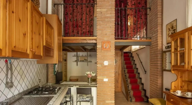 ALTIDO Flowery Nest: 1-BR Flat in Cernobbio, Забронировать Отель Бизнес-отели Черноббьо, 4* 5*