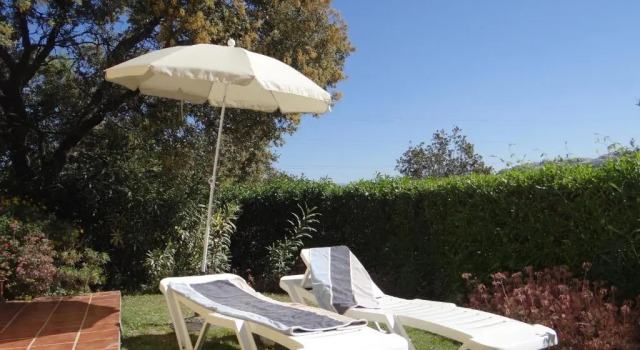 Апартаменты El Roble Holidays