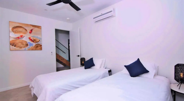 Isle Be Back Waterfront Luxury With Pool