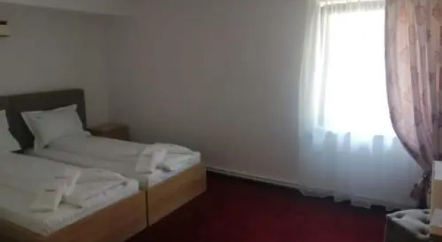 Pensiunea Rosenau, Rezervovat Hotel Hotely v Prahova Valley s parkováním, Parkování