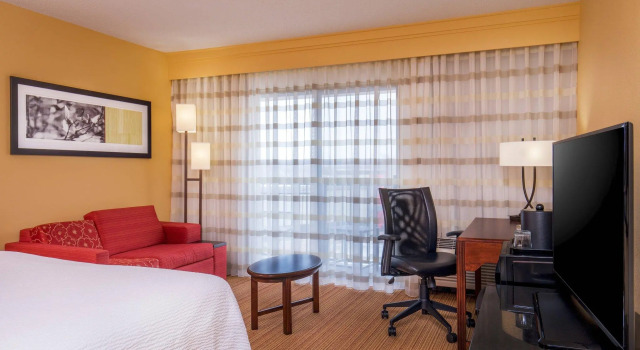 Двухместный номер Standard Courtyard by Marriott Hartford Manchester