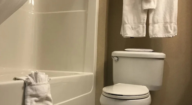 Полулюкс Comfort Inn & Suites Airdrie