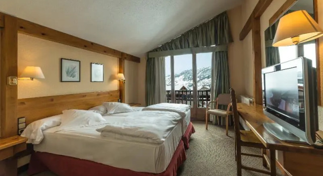 Двухместный номер Standard с видом на горы Sport Hotel