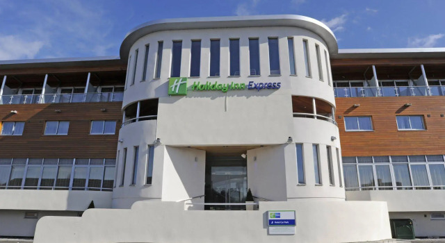 Belvilla Crewe City Centre Lifestyle, Забронировать Отель Отели Кру с парковкой, Парковка