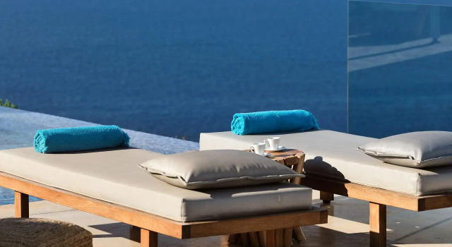Akron Luxury Suites, Забронировать Вилла Отели периферии Ионических островов с бассейном, Бассейн
