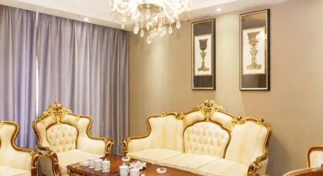 Premium Suite Xinxiang Hotel