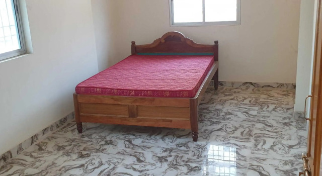 SPOT ON 92365 Shivdham, Boek Hotel Hotels in Deoghar met parkeren, Parkeren