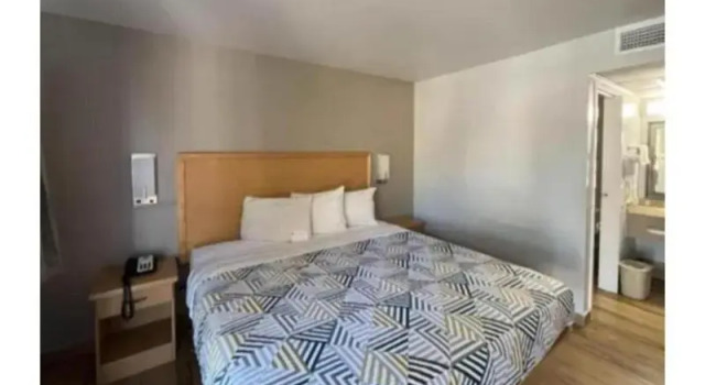 Номер Classic Motel 6 Riviera Beach FL