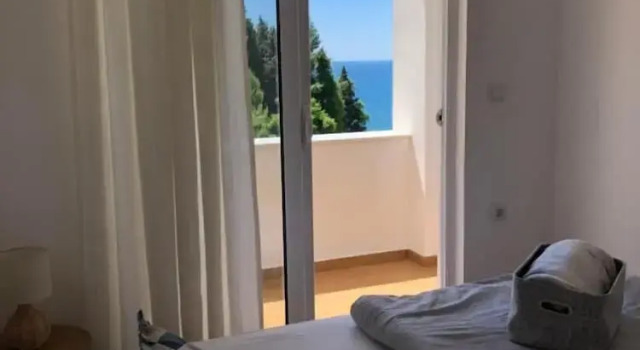 Апартаменты Penthouse Apartment With Panoramic Views