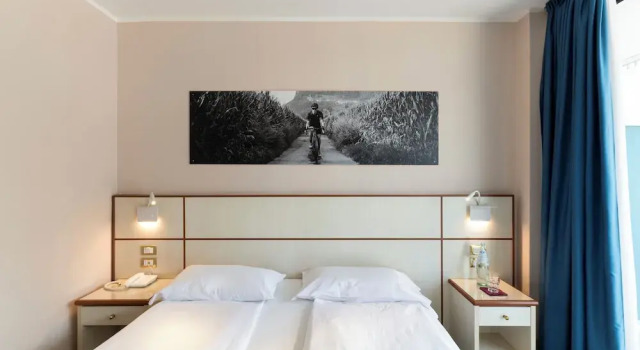 Номер Economy с балконом Hotel Holiday Sport & Relax