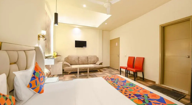 Fabhotel Vintage Inn, Забронировать Отель Отели Нью-Дели с завтраком, Завтраки