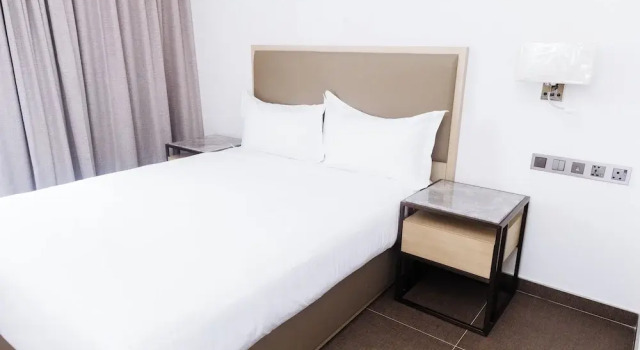 38 on Boulders Hotel