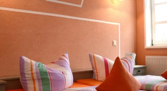Pension Zur Krone, Reserva ahora Hostal o pensión Ershausen Turingia