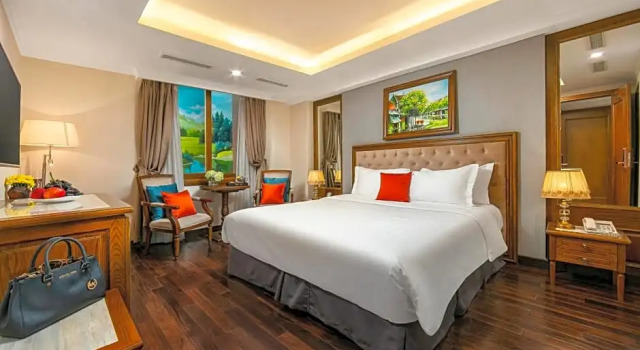 Номер Deluxe Hanoi Dalvostro Valentino Hotel & Spa