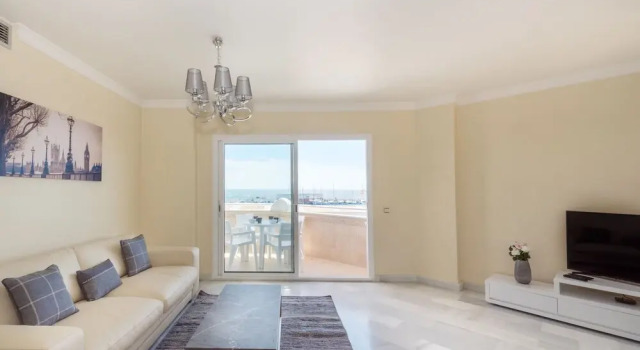 Infocom Apartment Severo Ochoa City Center