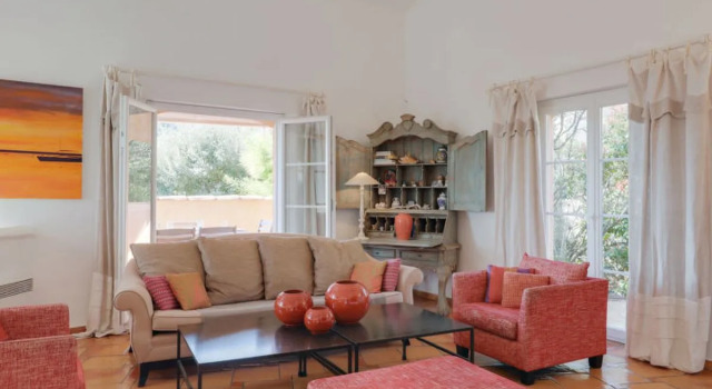 Villa Le Petit Rouveau by Interhome, Забронировать Вилла Отели Сент-Максима с бассейном, Бассейн