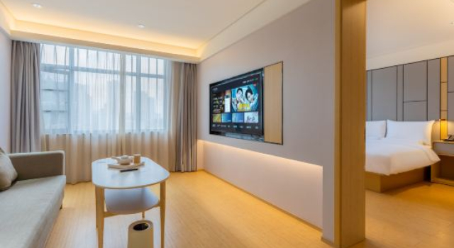 Люкс Deluxe Ji Hotel Kunming Huancheng Bei Road