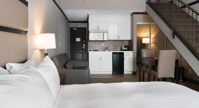 Люкс Deluxe Prestige Vernon Hotel