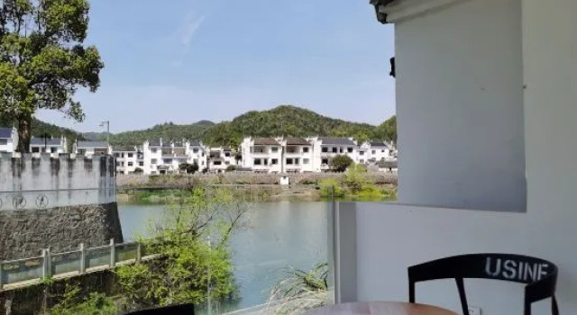 Wuyuan Yueman Life Homestay, Rezerwuj Hotel Wuyuan Jiangxi