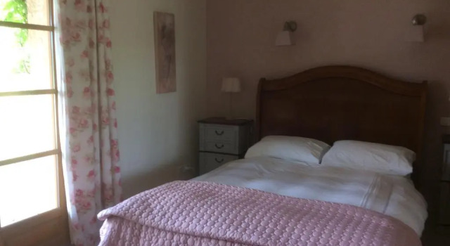 Les Jonquilles, Rezerwuj Hotel Domme Dodogne Valley