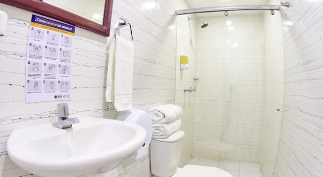 Четырёхместный номер Standard Hotel Colonial Internacional
