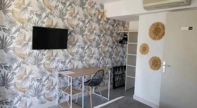 Двухместный номер Standard Logis Hôtel Le Vanséen