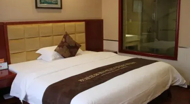 Одноместный номер Standard Zhangjiajie Fulante Fengwan Business Hotel
