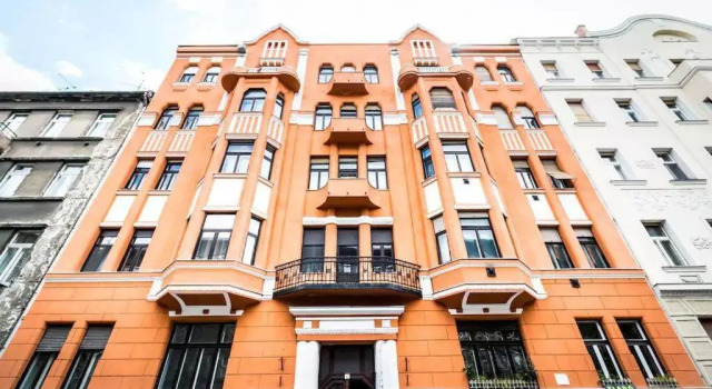 Апартаменты Quiet Apartment just 10 Minutes from the Center