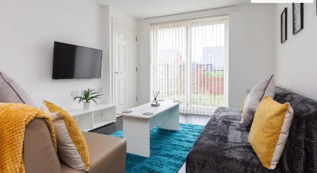 Newbuild 4bed - City Centre - Free secure parking! By Hinkley Homes Short Lets & Serviced Accommodation, Забронировать Отель Отели Англии с завтраком, Завтраки